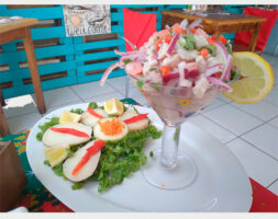 Ceviche Mixto